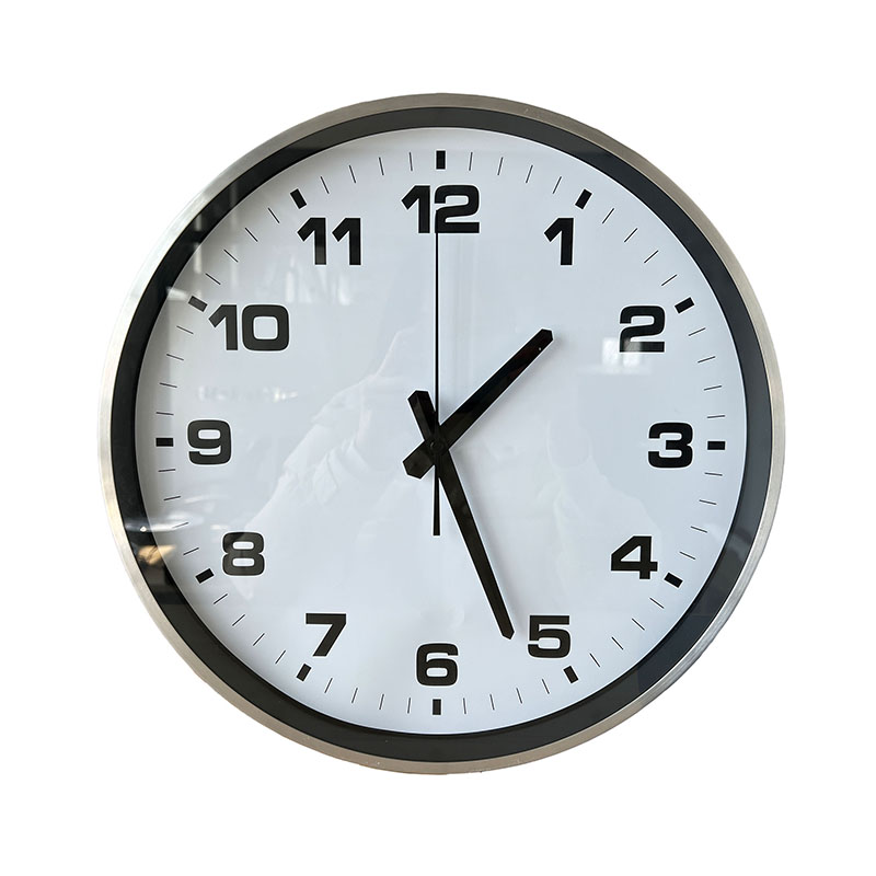 ساعة توقيت تناظرية دائرية من الألومنيوم الفضي مقاس 15 بوصة تعمل بتقنية PoE لشبكات IP